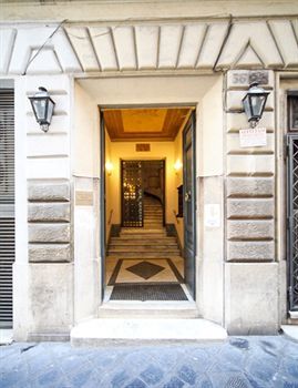 Bed & Breakfast Beccaria A Piazza Del Popolo Rom